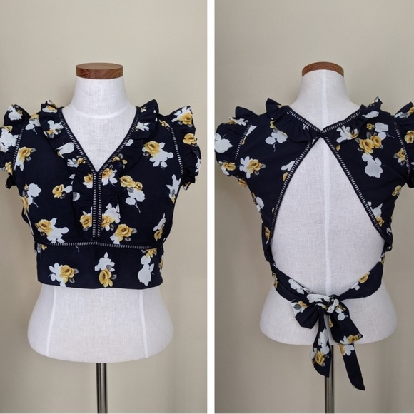 J.O.A. Navy Floral Ruffle Crop Top back off - Picture 4 of 14